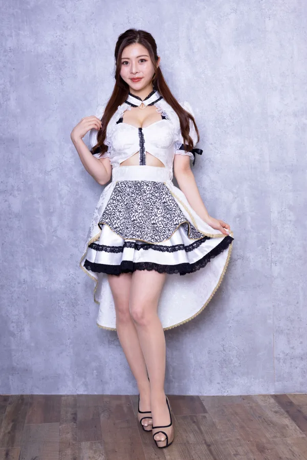 コンカフェ・メイド」製品カタログオリジナル衣装製作・販売「アトリエ